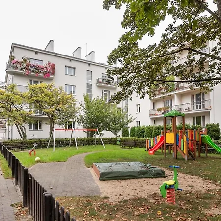 Plac Wilsona Comfy By Bookinghost