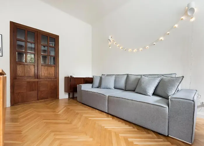 Plac Wilsona Comfy By Bookinghost