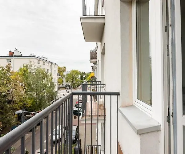 Plac Wilsona Comfy By Bookinghost 아파트 *