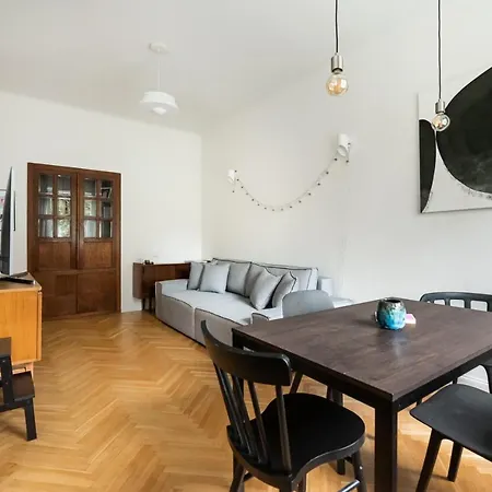 Apartman Plac Wilsona Comfy By Bookinghost
